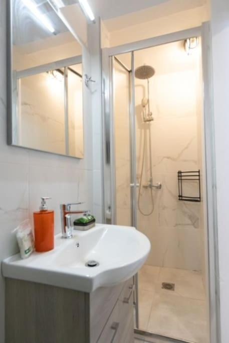 Aigli Guest House ギシオ エクステリア 写真